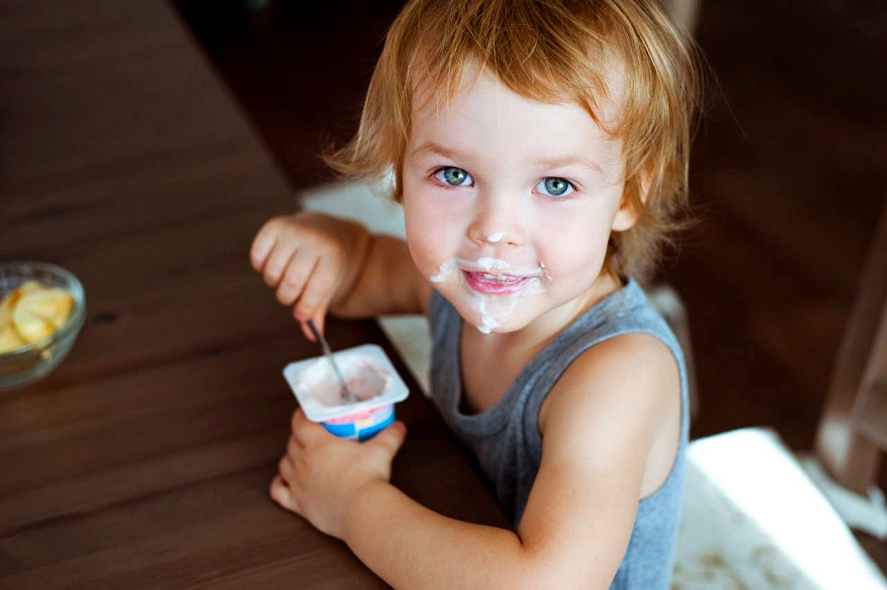 какое молоко лучше пить детям
